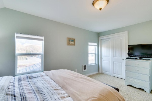 Wren's Nest image 15