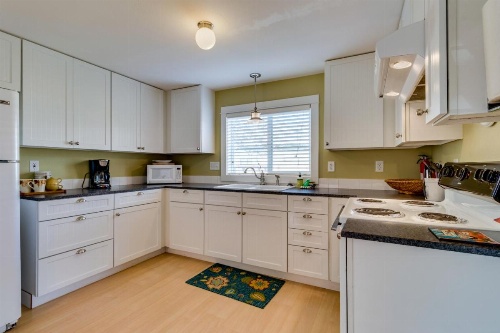 Wren's Nest image 22